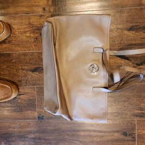 Michael Kors Leather Bag in Taupe